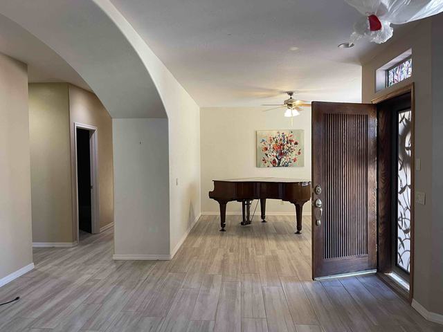 Plank tile entryway floor